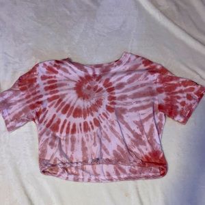 this is a tie dye pink crop top from the brand pink in very good condition!